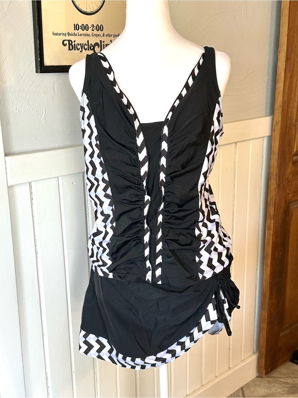 Swimsuit 2 PC Set Black & White Chevron Tankini Swim Top & Adjustable Bottom